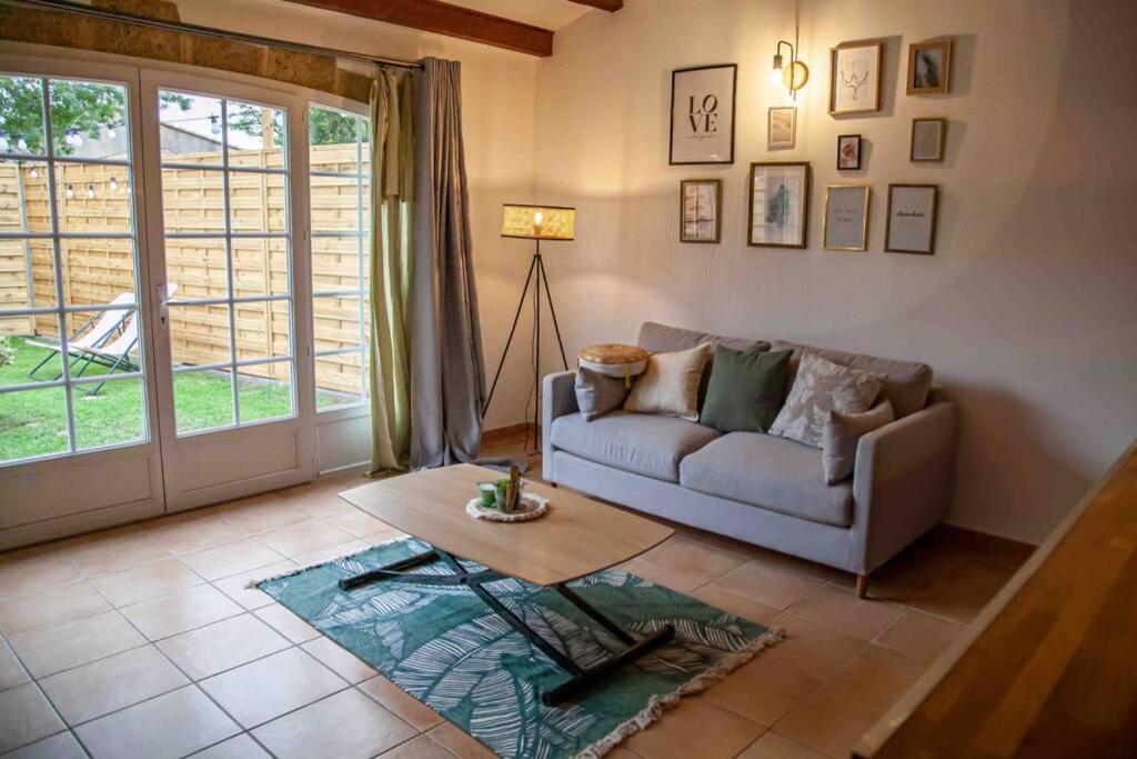 Charmant Studio/T2 Au Calme Avec Jardin Et Parking Fos-sur-Mer Exteriér fotografie